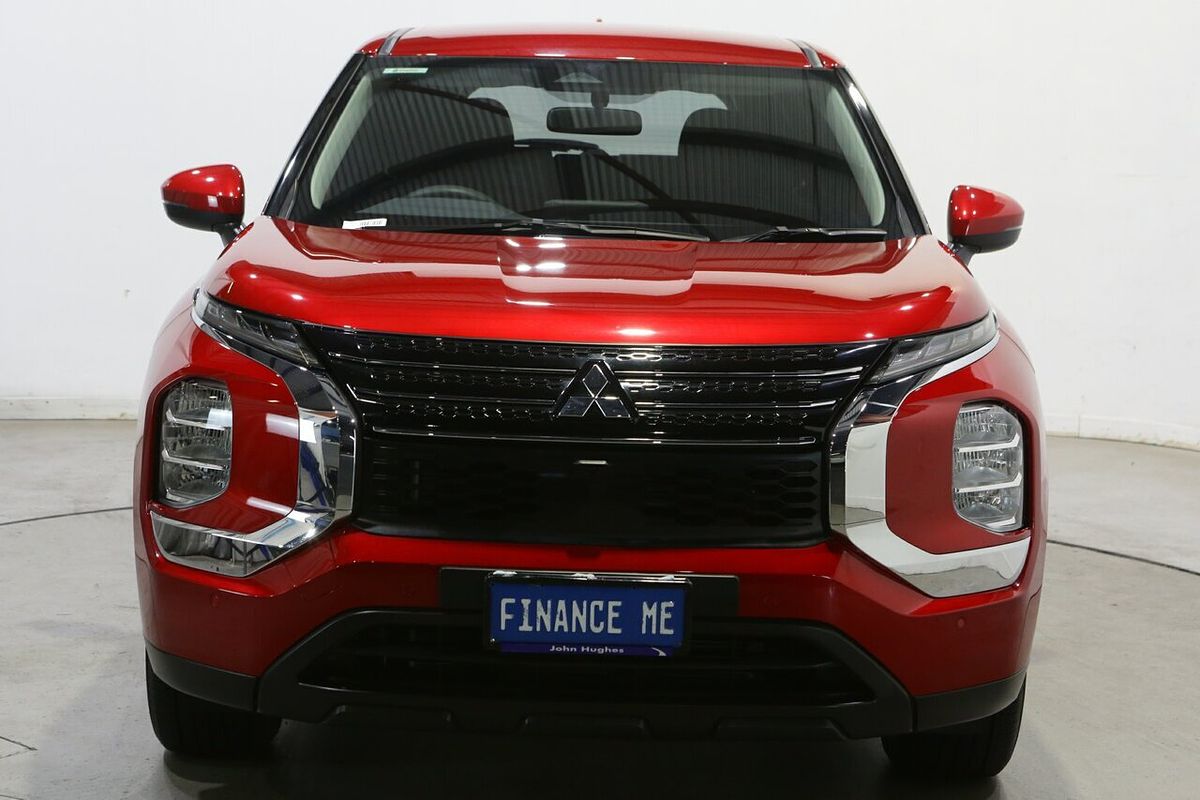 2024 Mitsubishi Outlander ES ZM