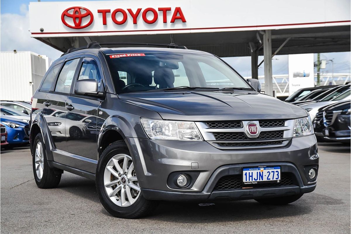 2014 Fiat Freemont Base JF