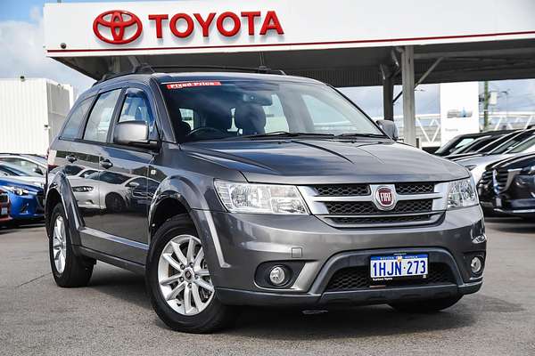 2014 Fiat Freemont Base JF