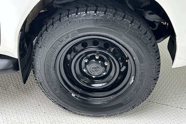 2022 Toyota Hilux SR GUN126R 4X4 thumb-9