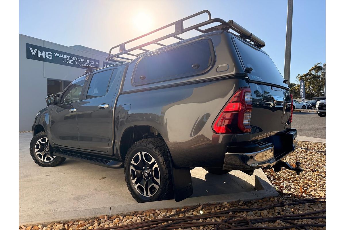 2020 Toyota Hilux SR5 GUN126R 4X4