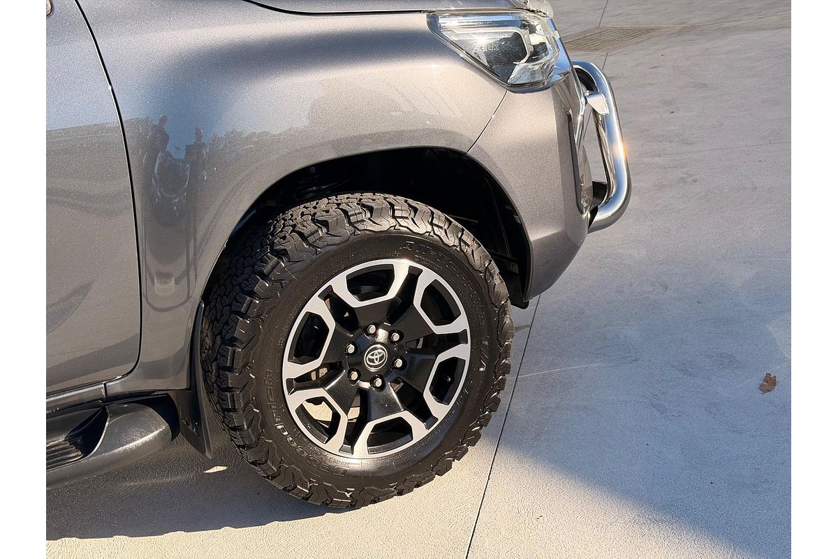 2020 Toyota Hilux SR5 GUN126R 4X4