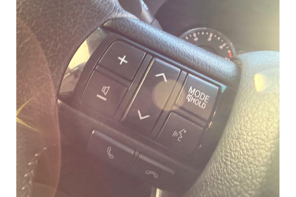 2020 Toyota Hilux SR5 GUN126R 4X4