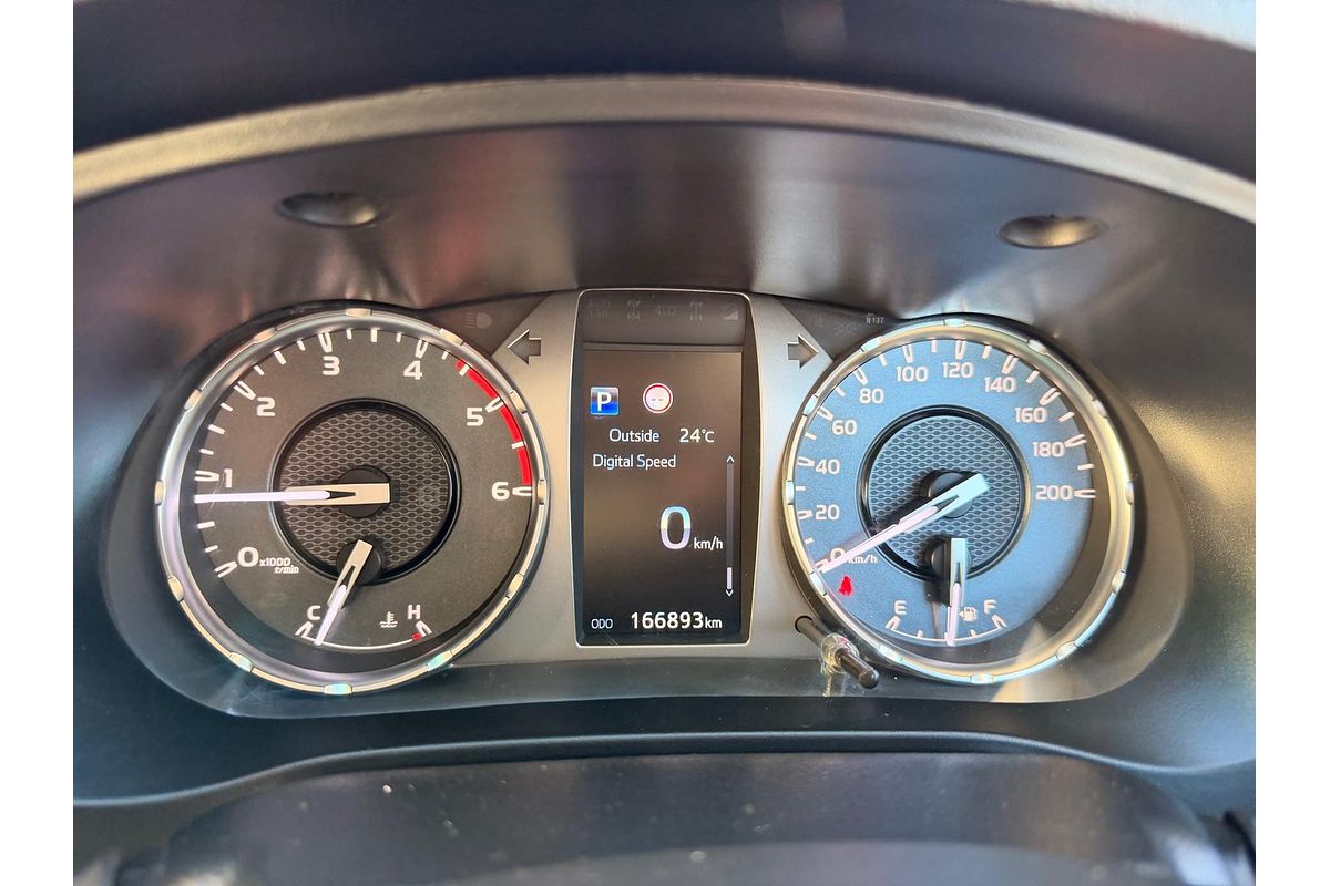 2020 Toyota Hilux SR5 GUN126R 4X4