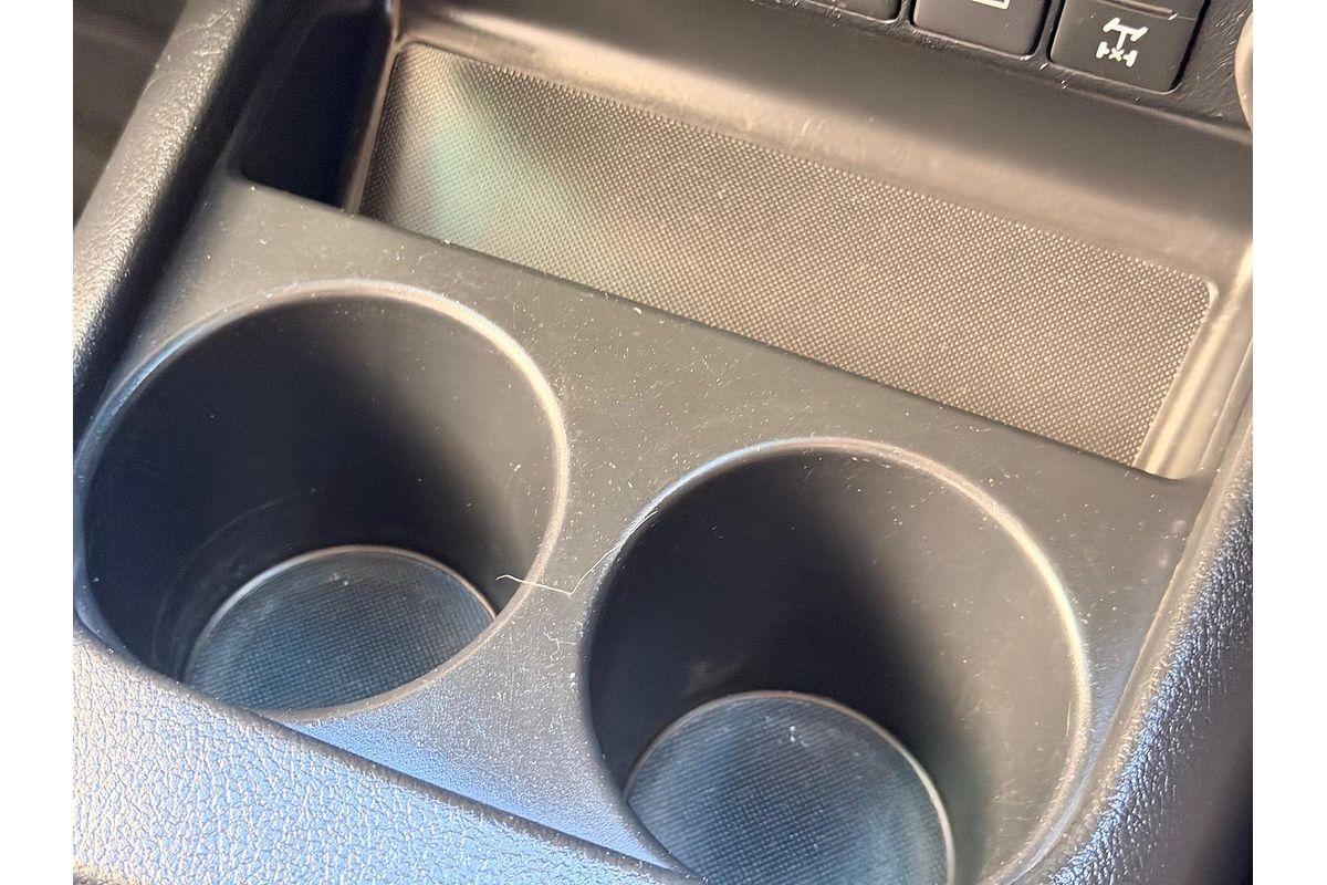 2020 Toyota Hilux SR5 GUN126R 4X4