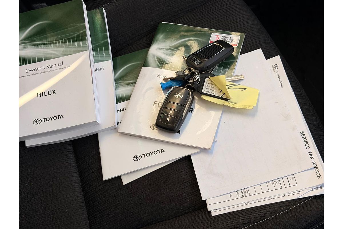 2020 Toyota Hilux SR5 GUN126R 4X4