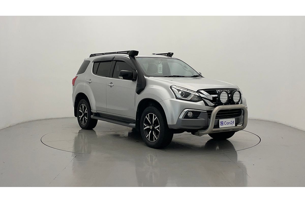 2020 Isuzu MU-X LS-T