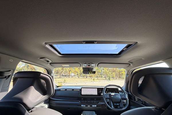 2025 Kia Tasman X-Pro TK 4X4 thumb-28