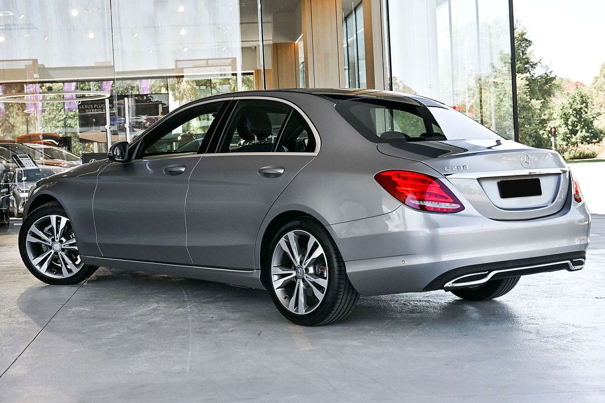 2015 Mercedes-Benz C-Class C200 W205