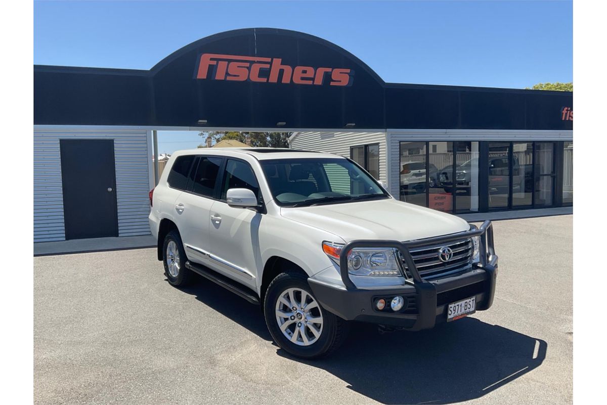 2015 Toyota Landcruiser Sahara VDJ200R