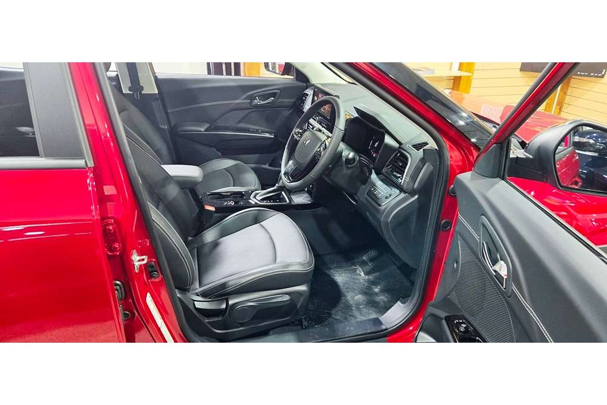 XUV 3X0 AX7L PM AT EXP ZY