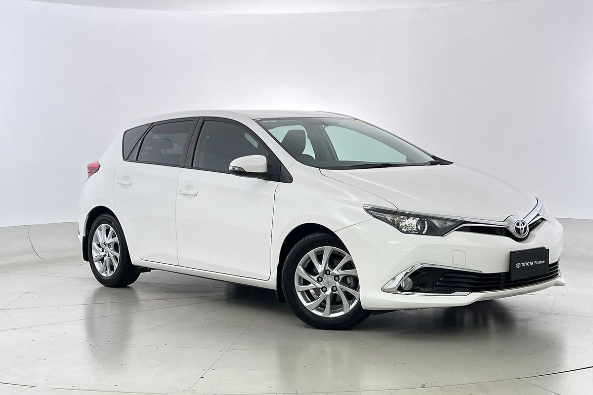 2015 Toyota Corolla Ascent Sport ZRE182R
