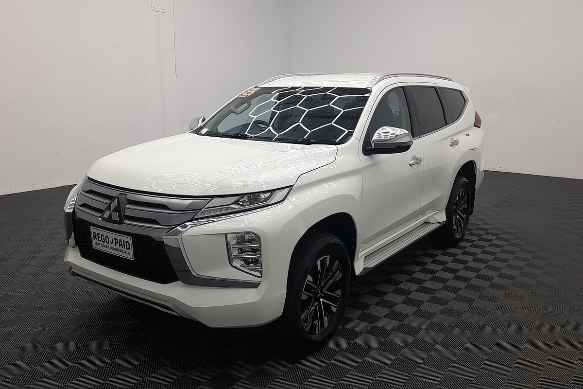 2022 Mitsubishi Pajero Sport GLS QF