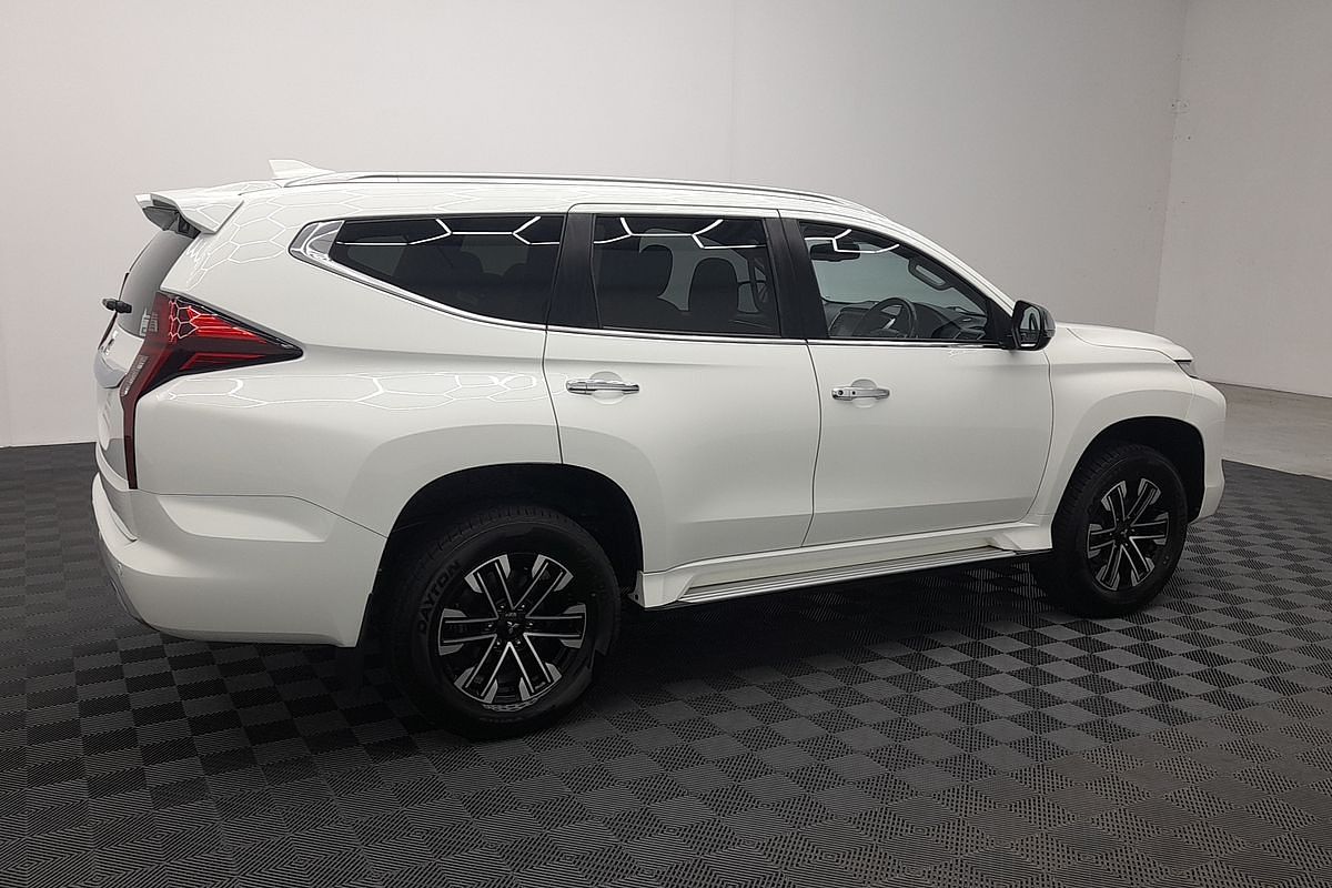 2022 Mitsubishi Pajero Sport GLS QF