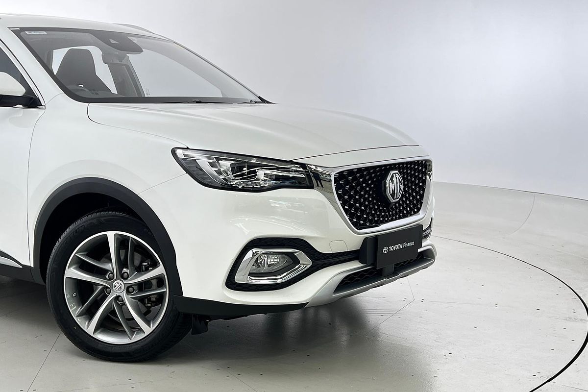 2024 MG HS Essence SAS23