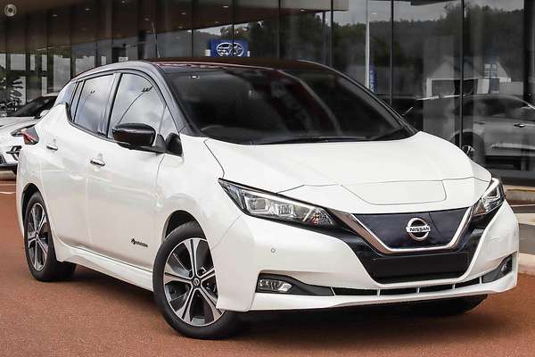 2020 Nissan LEAF ZE1