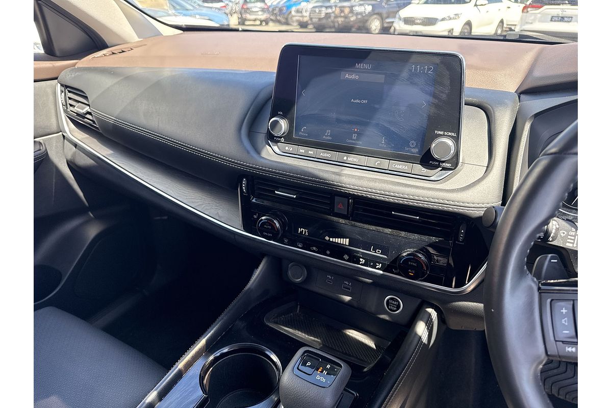 2023 Nissan X-TRAIL ST-L T33