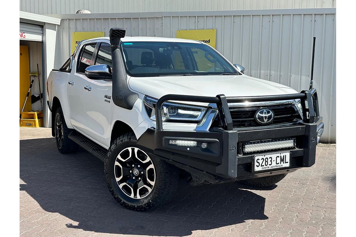 2021 Toyota Hilux SR5 GUN126R 4X4