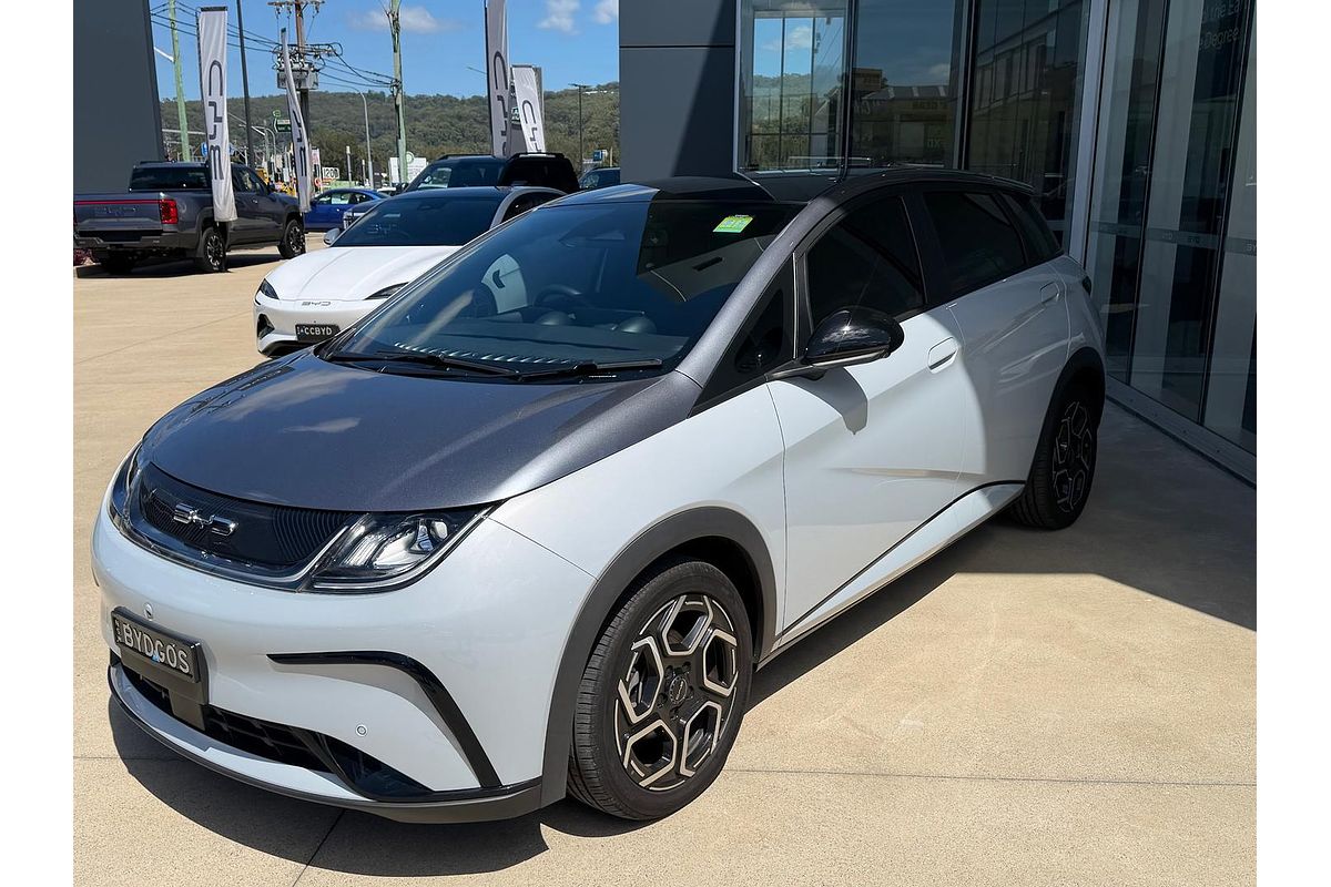 2024 BYD Dolphin Premium