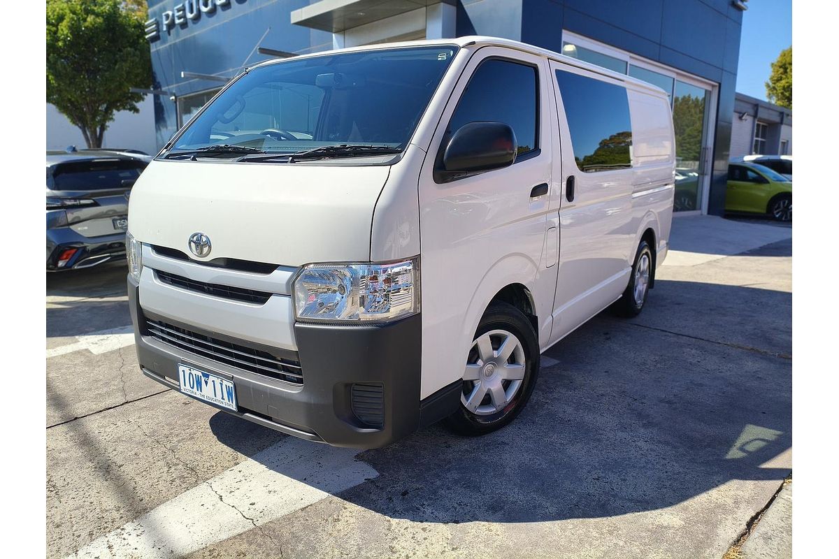 2018 Toyota Hiace TRH201R LWB