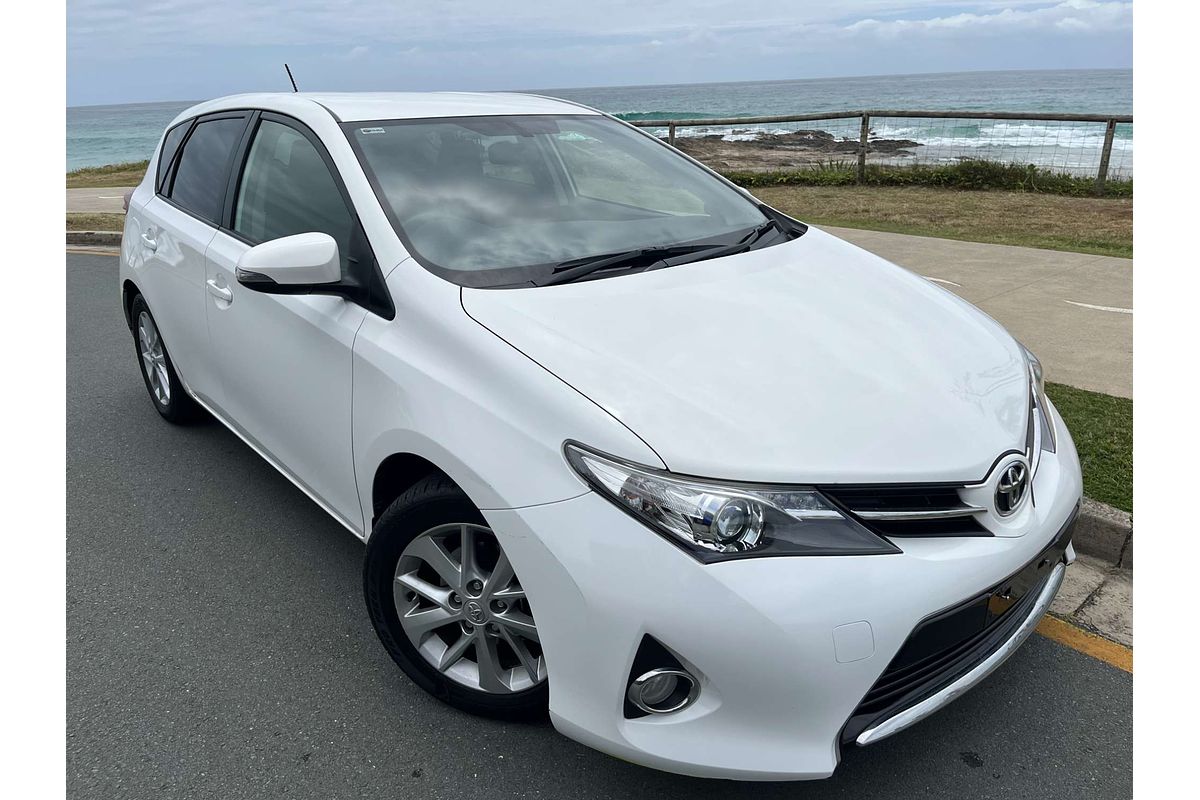 2014 Toyota Corolla Ascent Sport ZRE182R