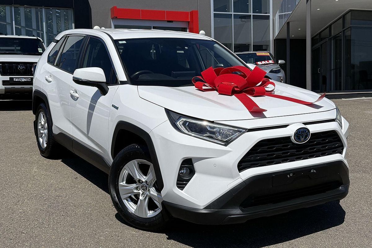 2020 Toyota RAV4 GX AXAH54R