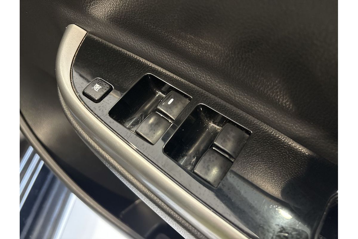 2020 Mitsubishi Triton GLS MR 4X4