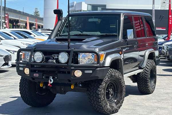 2021 Toyota Landcruiser GXL VDJ76R
