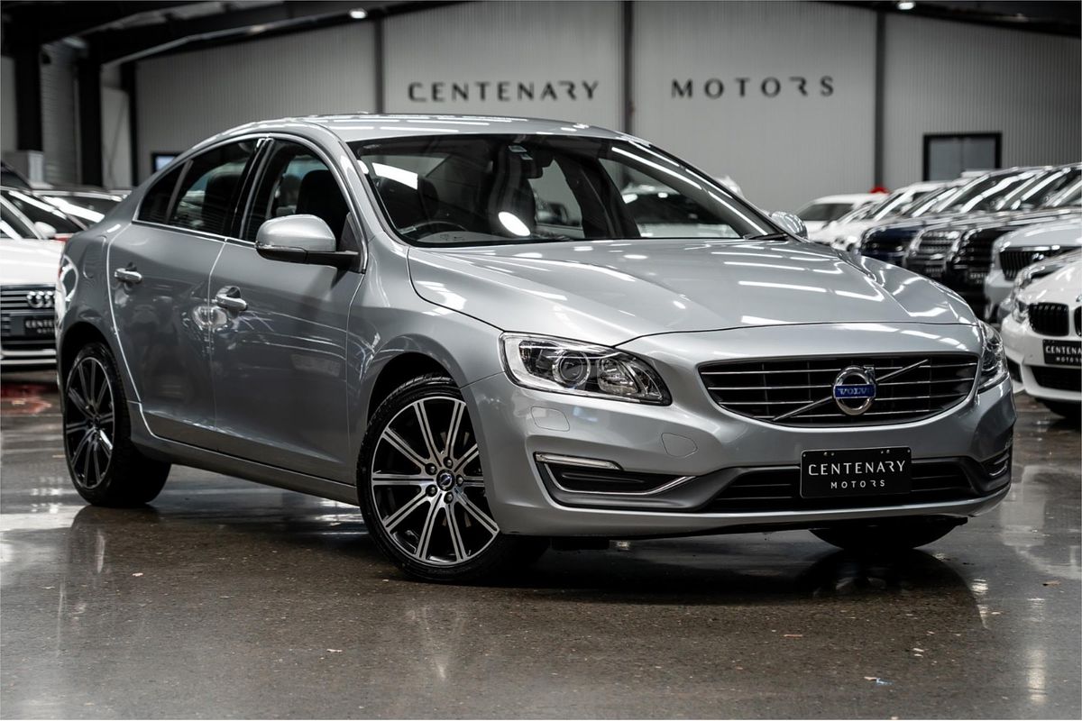 2013 Volvo S60 T4 Luxury