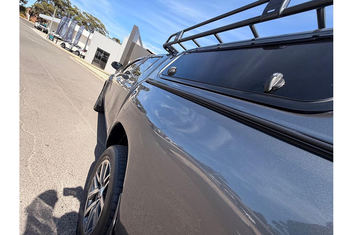 2018 Toyota Hilux SR5 GUN126R 4X4