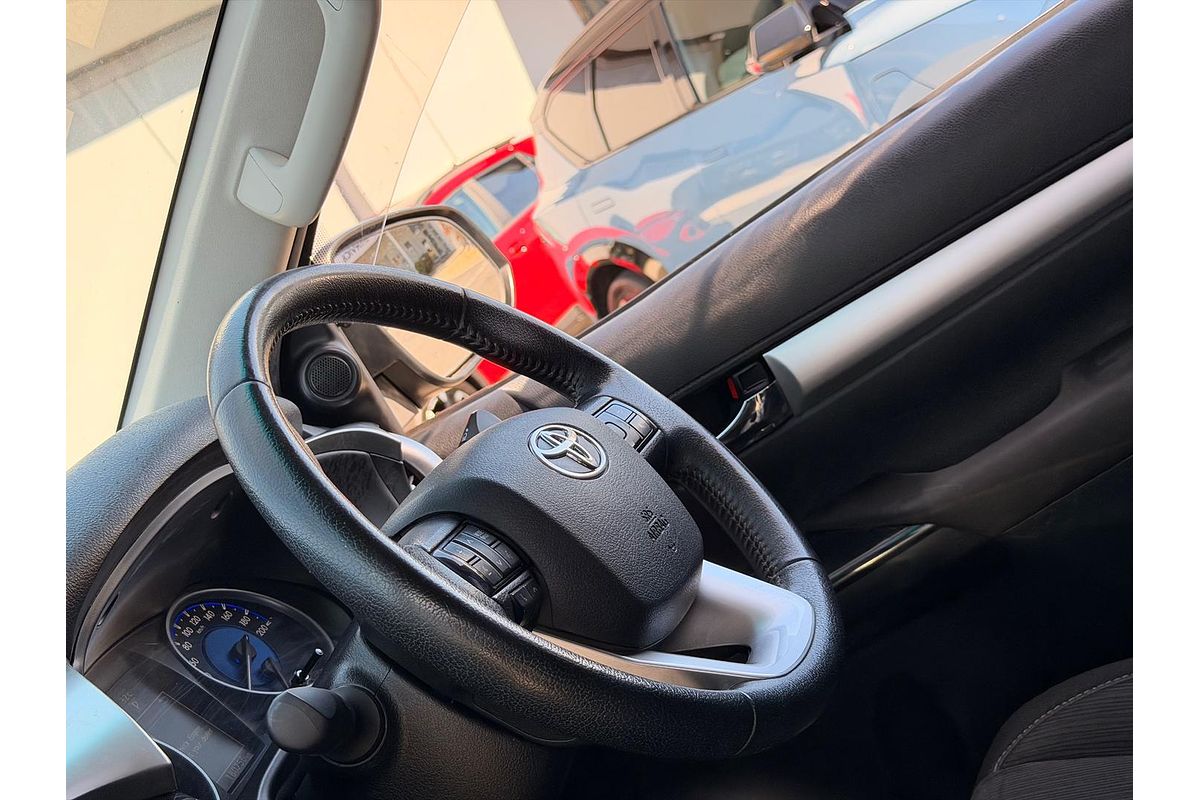 2018 Toyota Hilux SR5 GUN126R 4X4
