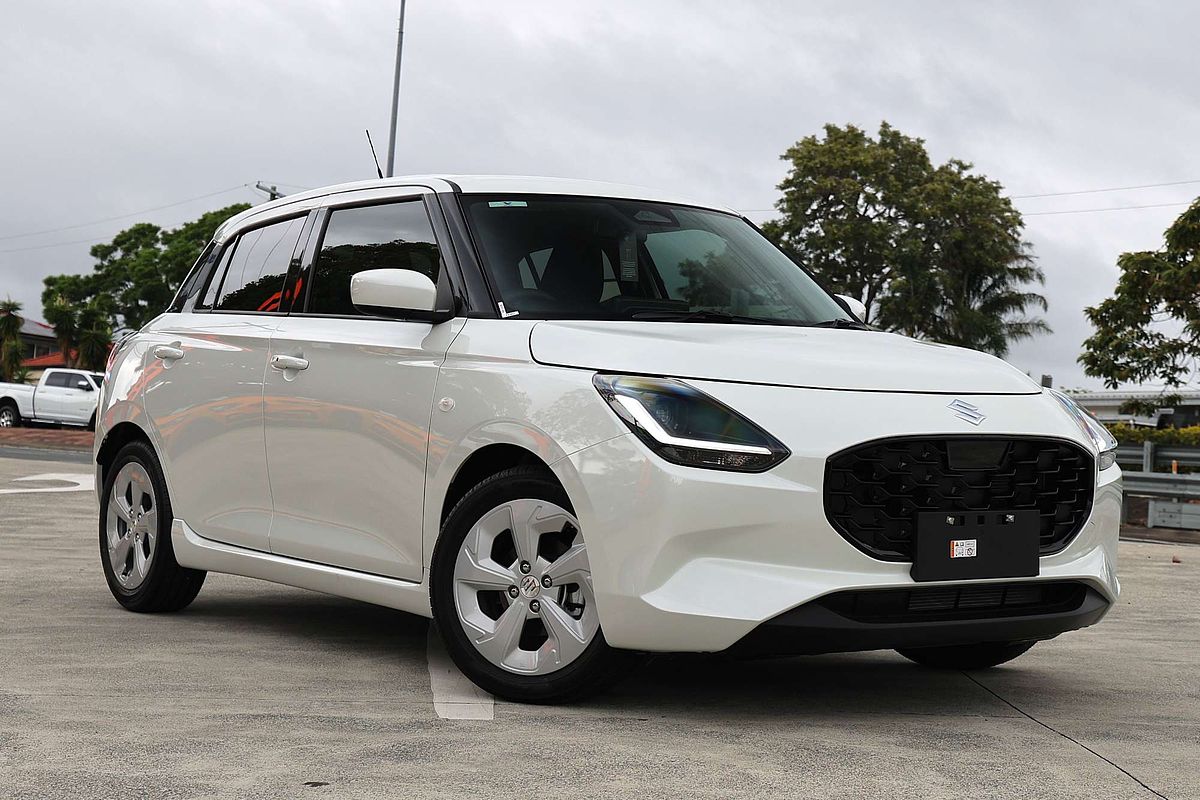 2025 Suzuki Swift Hybrid Plus UZ