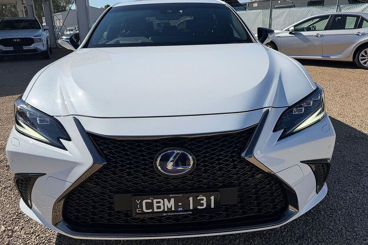 2022 Lexus ES ES300h F Sport AXZH10R