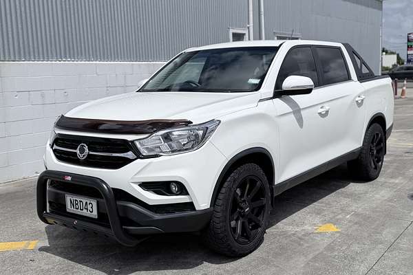 2020 SsangYong RHINO PETROL MANUAL 2WD 2. 2wd