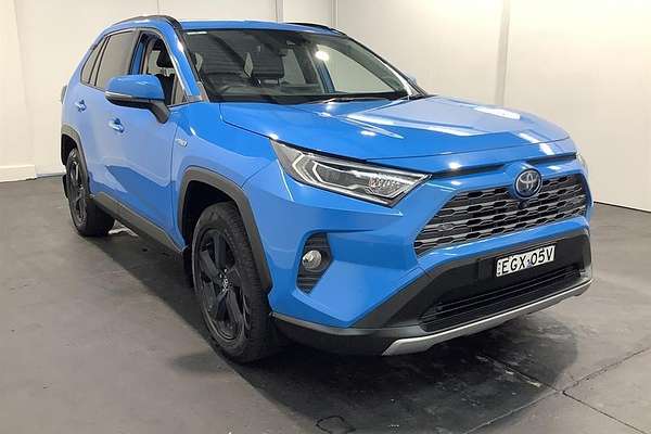 2019 Toyota RAV4 Cruiser AXAH54R