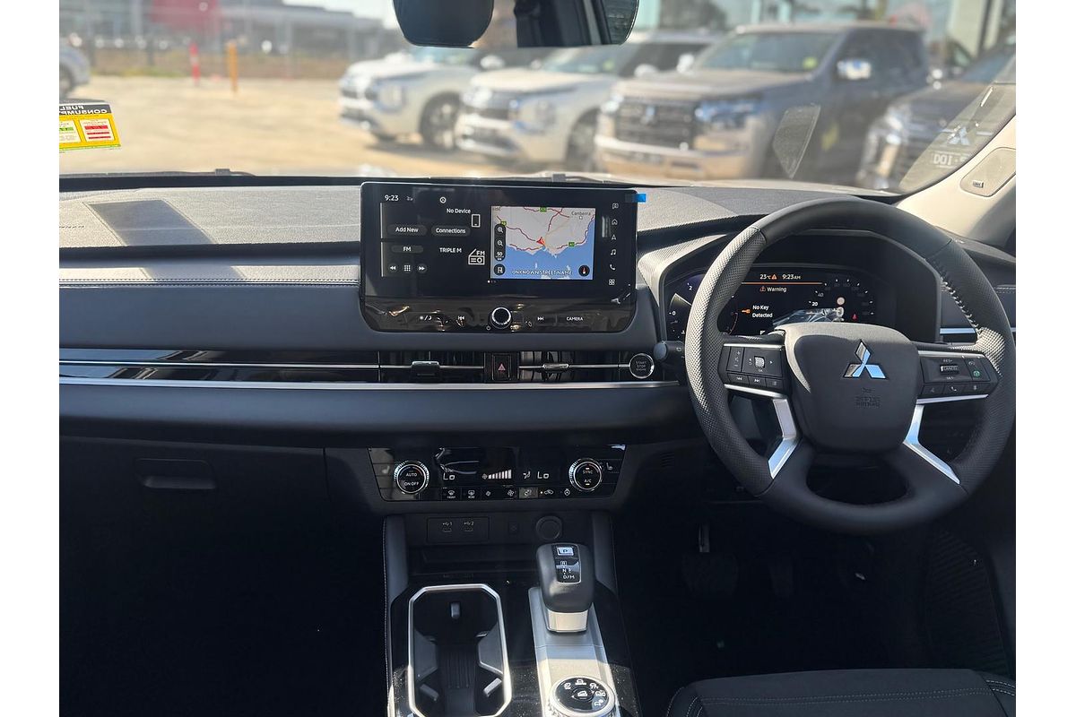 2025 Mitsubishi Outlander Aspire ZM