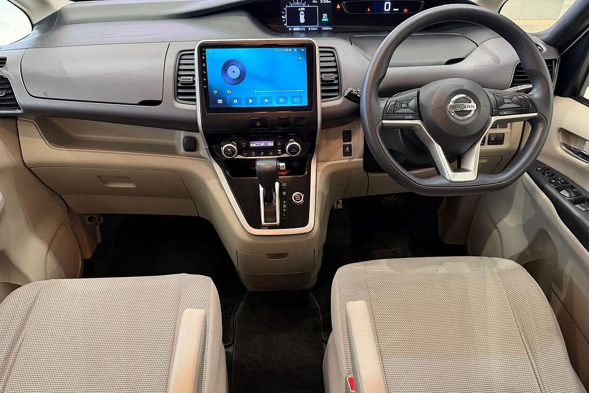 2017 Nissan Serena Highway Star V C27