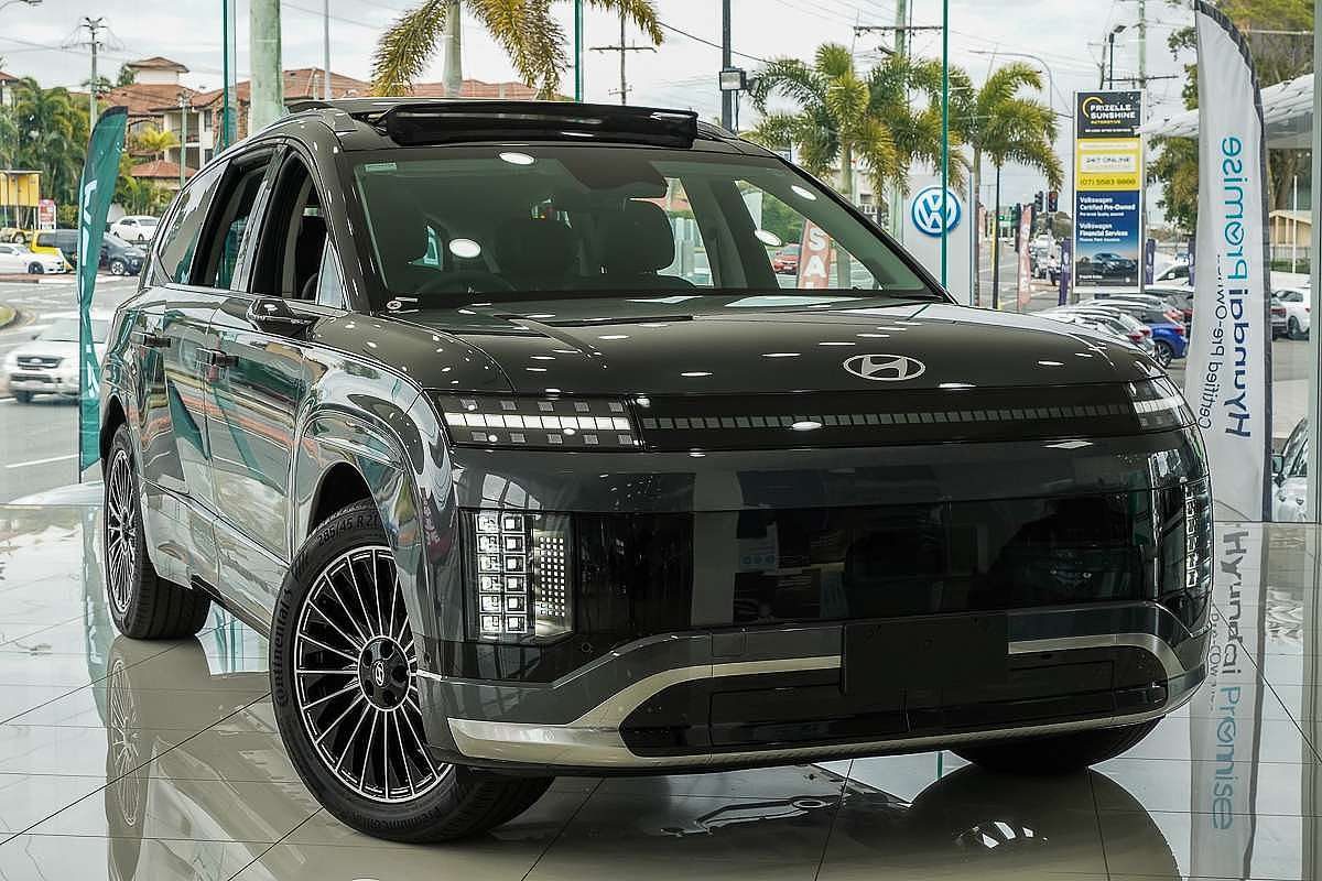 2025 Hyundai IONIQ 9 Calligraphy ME.V1