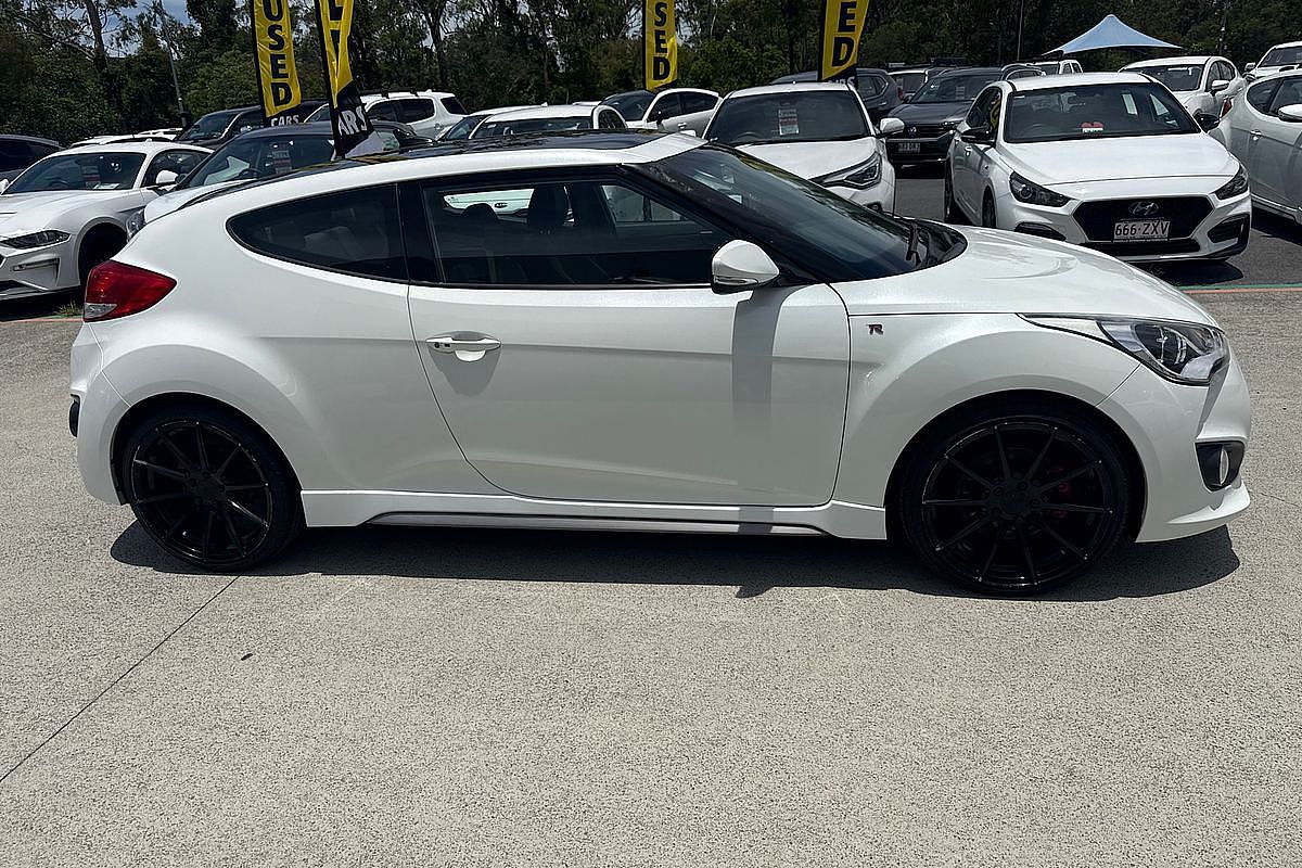2016 Hyundai Veloster SR Turbo FS4 Series II