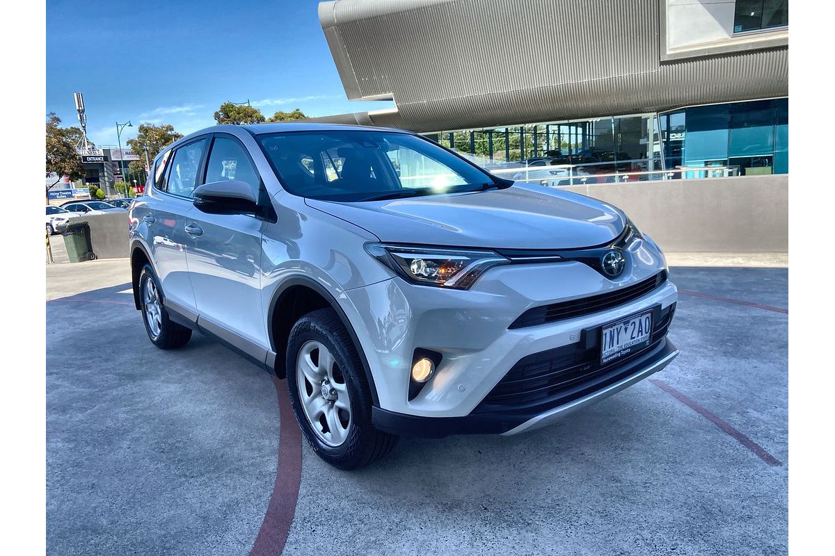 2018 Toyota RAV4 GX ASA44R