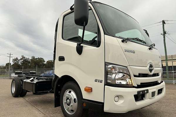 2025 Hino 300 616 616 4x2