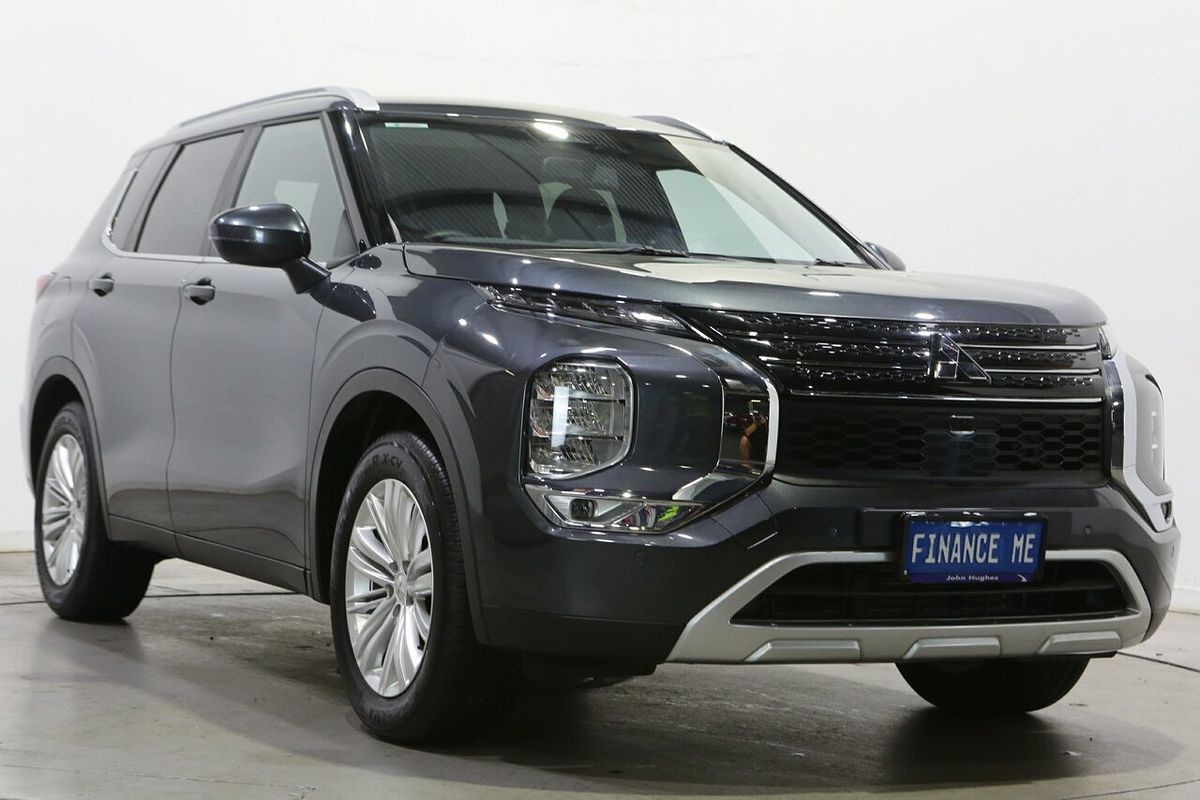 2024 Mitsubishi Outlander LS ZM