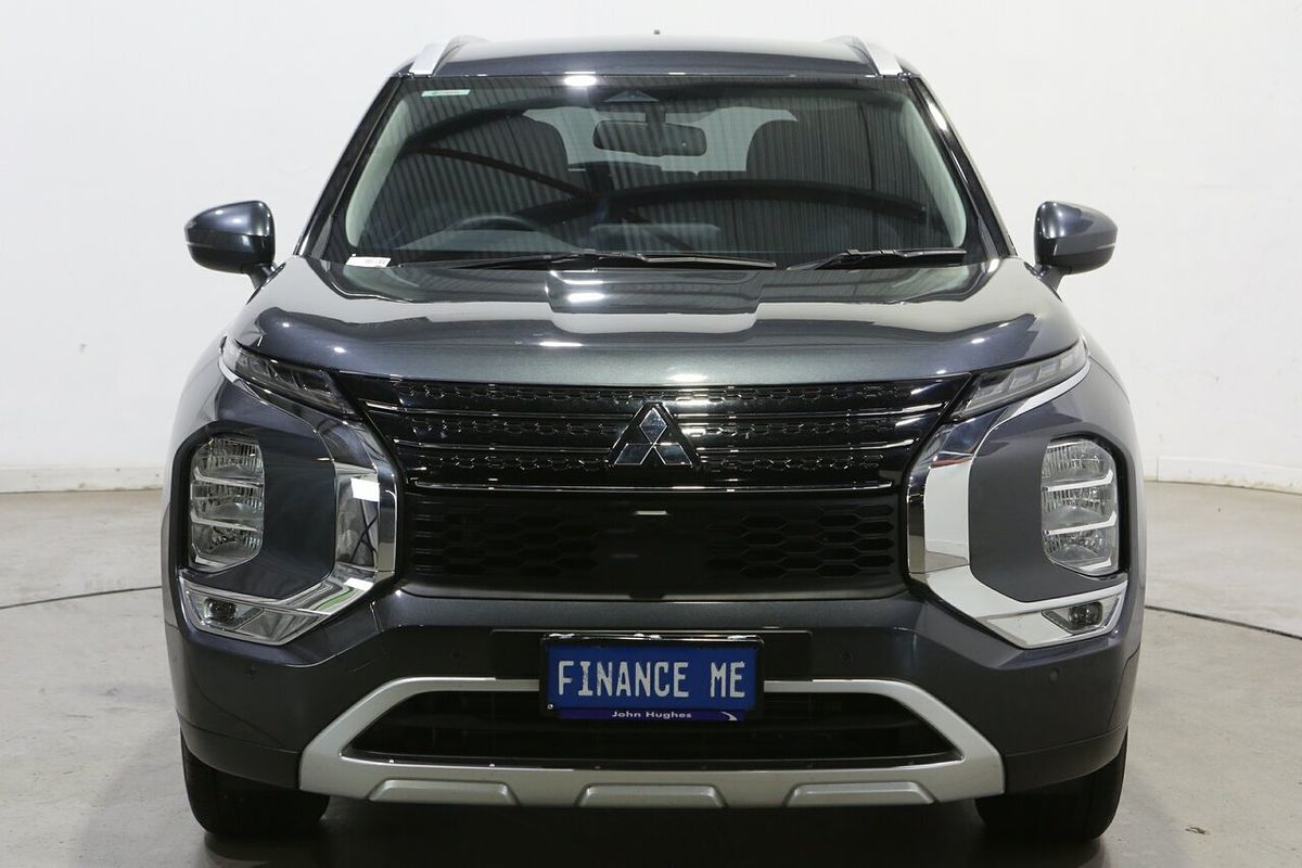 2024 Mitsubishi Outlander LS ZM