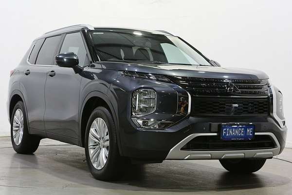 2025 Mitsubishi Outlander LS ZM