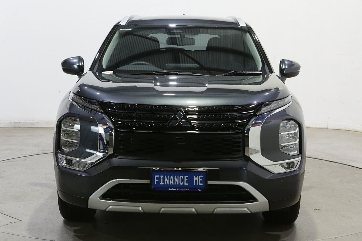 2025 Mitsubishi Outlander LS ZM