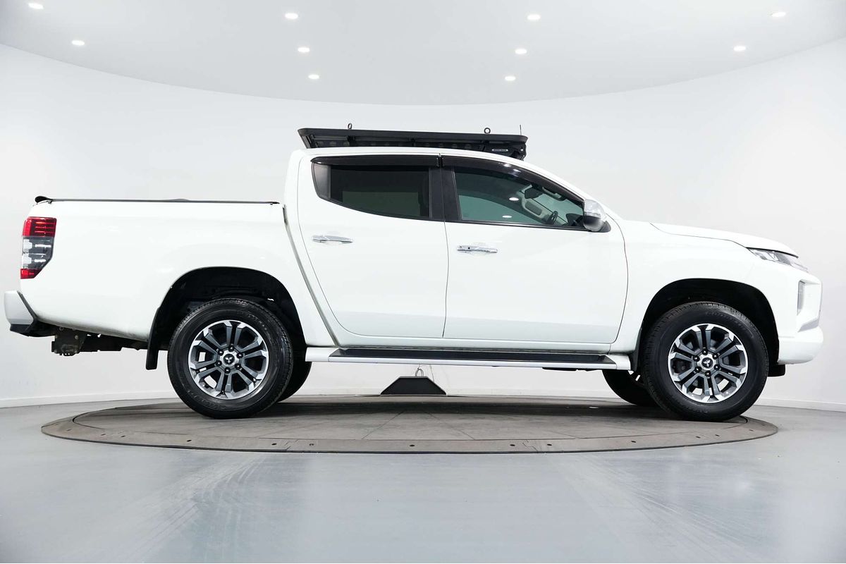 2021 Mitsubishi Triton GLS MR 4X4