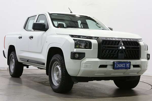 2024 Mitsubishi Triton GLX MV 4X4