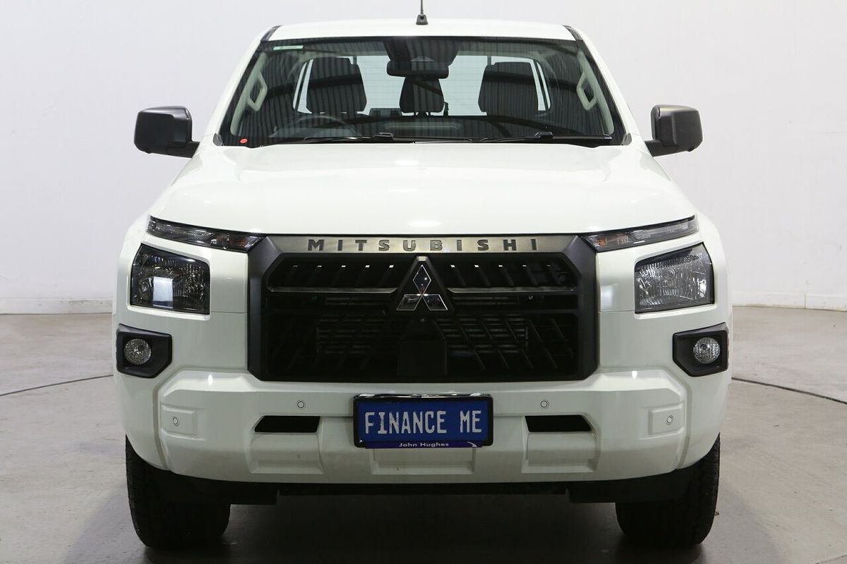 2024 Mitsubishi Triton GLX MV 4X4