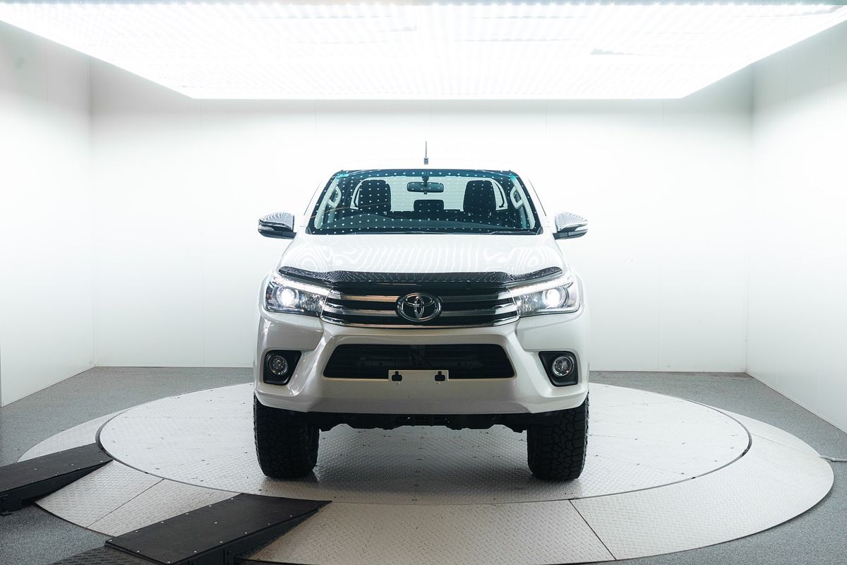 2017 Toyota Hilux SR5 GUN126R 4X4