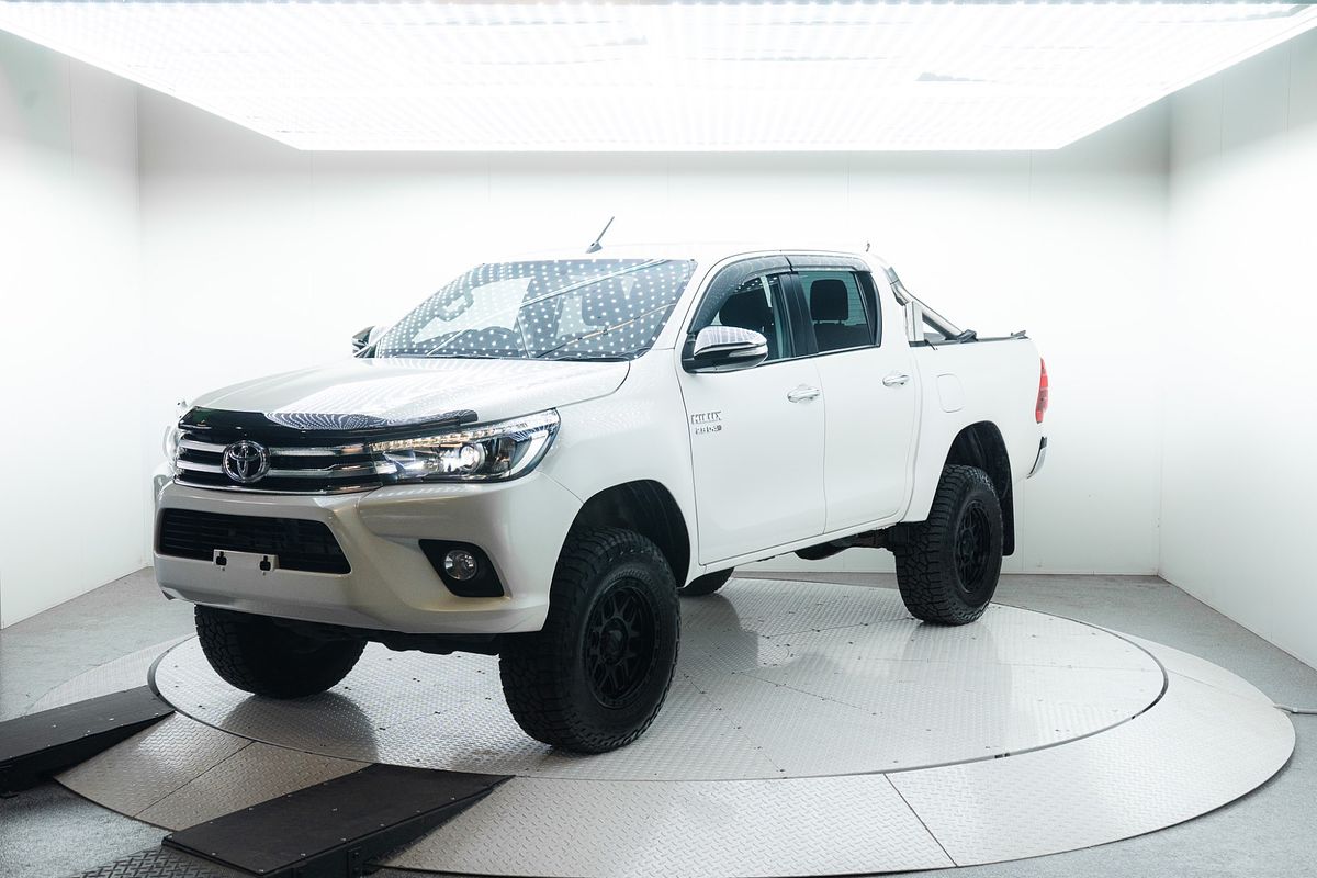 2017 Toyota Hilux SR5 GUN126R 4X4